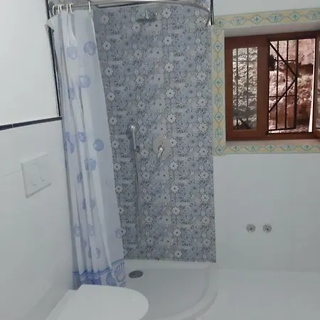 Casa Rosa Andrea Barbera Positano